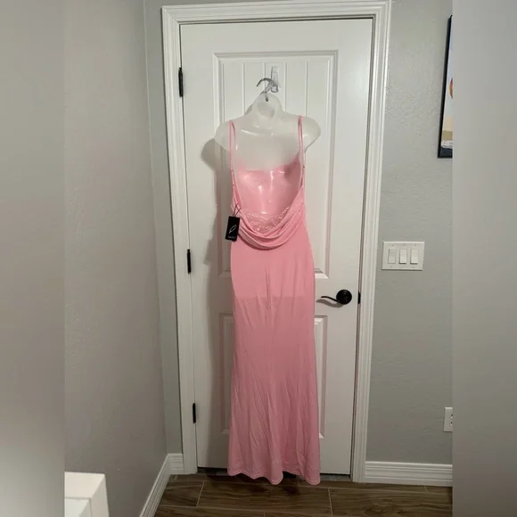 Capuffy women’s Pink Drape Neck Maxi Dress. - Picture 5 of 6